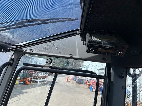 Kalmar DCG180-6 14 of 24