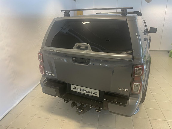 Isuzu D-max 6 of 30