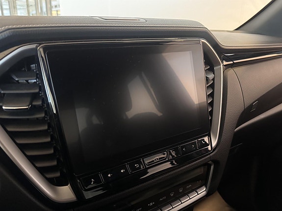 Isuzu D-max 9 of 30