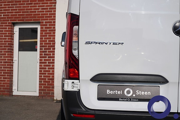Mercedes-Benz Sprinter 317 7 of 25