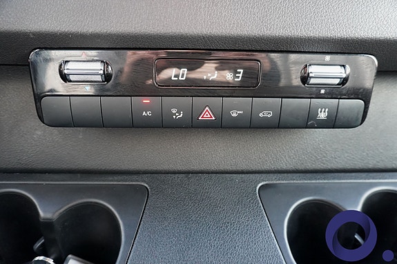 Mercedes-Benz Sprinter 317 13 of 25