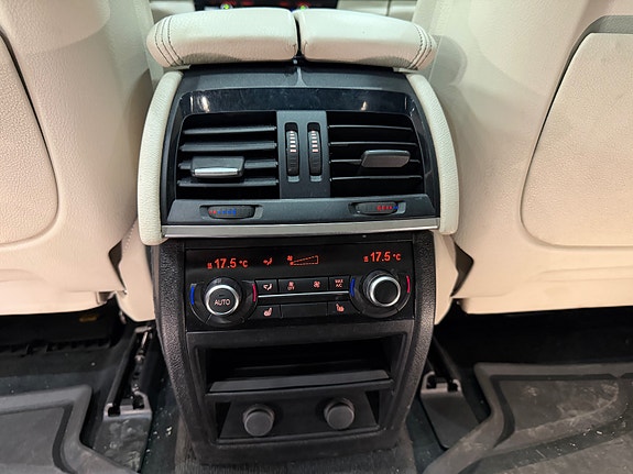 BMW X5 21 of 30