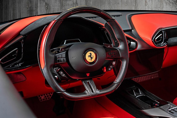 Ferrari 12Cilindri Spider 24 of 30