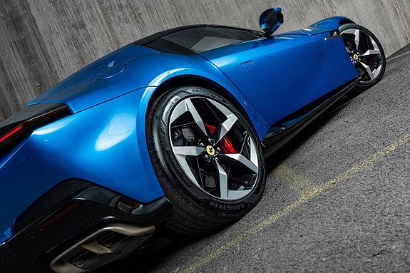 Ferrari 12Cilindri Spider 11 of 30