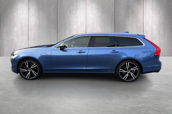 Volvo V90 4 of 5