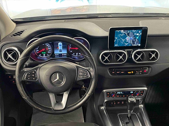 Mercedes-Benz X250 d 25 of 30