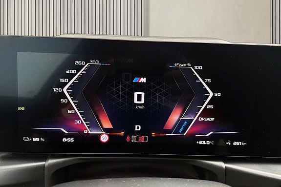 BMW i4 19 of 21