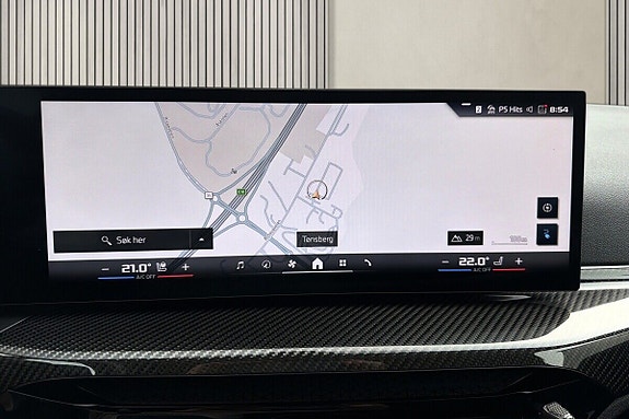 BMW i4 17 of 21