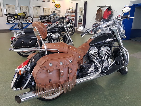INDIAN Chief Vintage 6 of 7