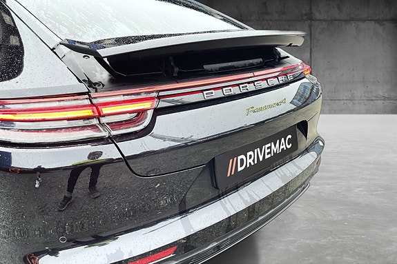 Porsche Panamera 4 9 of 29