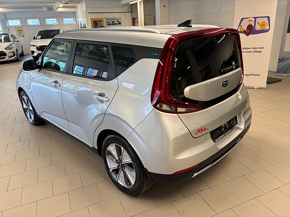 Kia e-Soul 28 of 29