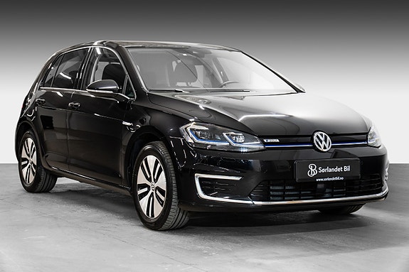 Volkswagen e-Golf VII 5 of 5