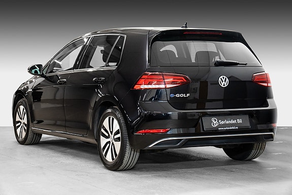 Volkswagen e-Golf VII 4 of 5