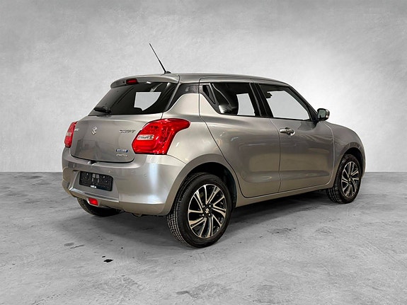 Suzuki Swift 4 of 5