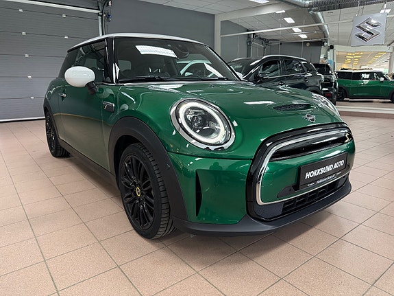 MINI Cooper SE 5 of 5