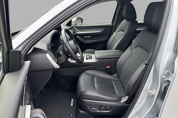Mazda CX-60 10 of 29