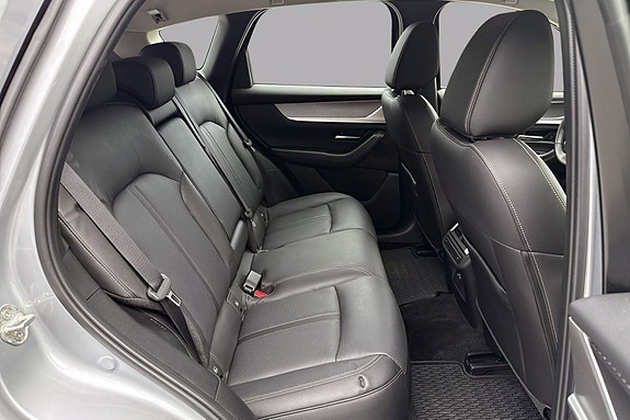Mazda CX-60 13 of 29