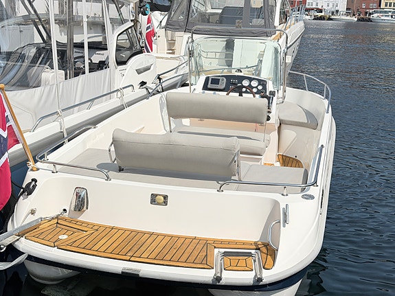 Nordic Ocean Craft 22 CC Nye trekk på puter. Teak behandlet. I utstilling. 3 of 5