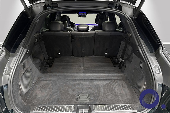 Mercedes-Benz EQS SUV 9 of 21