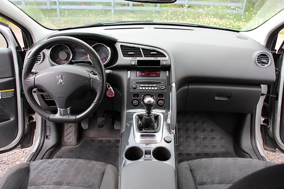 Peugeot 3008 9 of 19