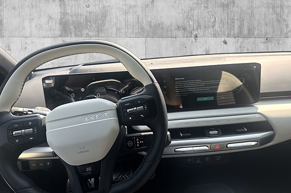 Kia EV4 17 of 25