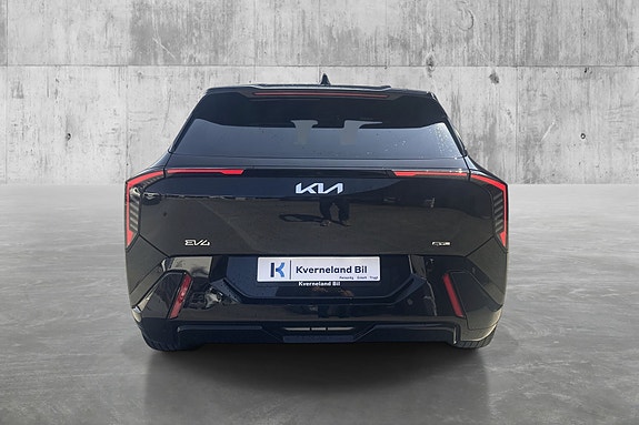 Kia EV4 5 of 25