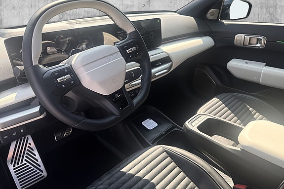 Kia EV4 12 of 25