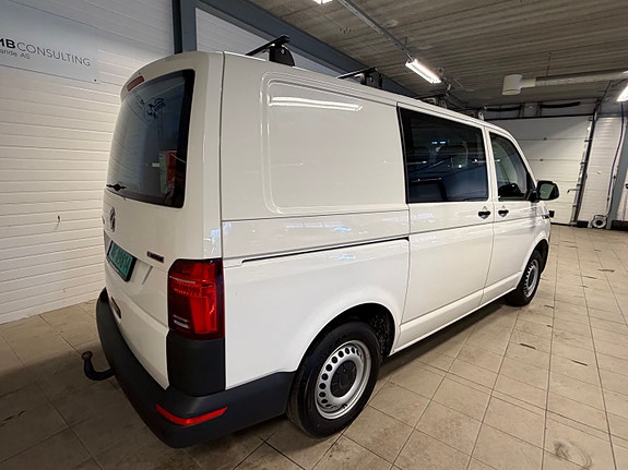 Volkswagen Transporter 8 of 26