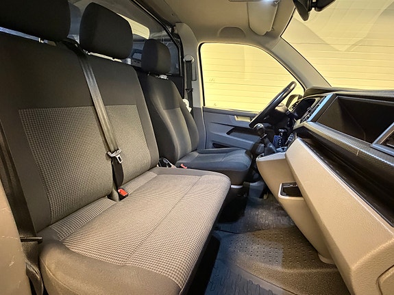Volkswagen Transporter 26 of 26