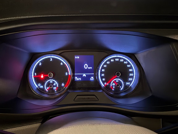 Volkswagen Transporter 19 of 26