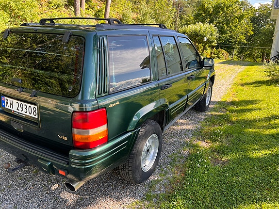 Jeep Grand Cherokee 5 of 5