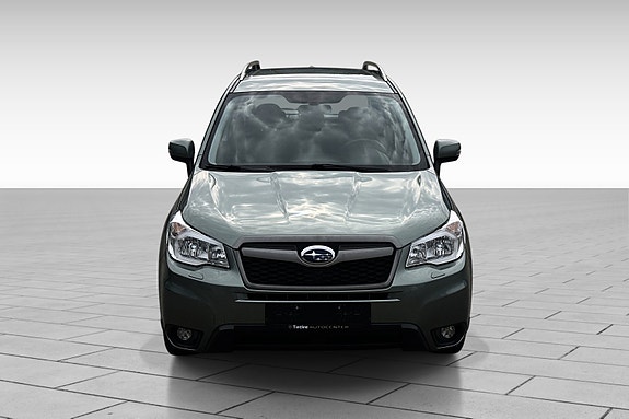Subaru Forester 3 of 5