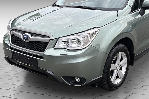 Subaru Forester 4 of 5