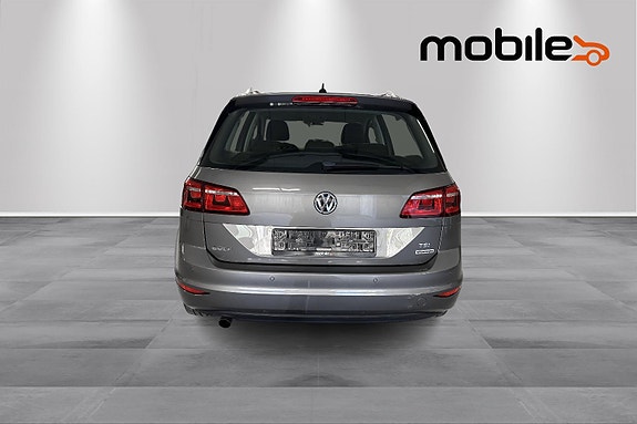 Volkswagen Golf Sportsvan 4 of 5