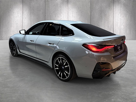 BMW i4 5 of 5