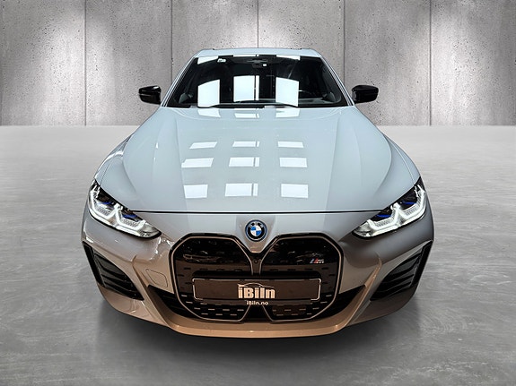 BMW i4 3 of 5