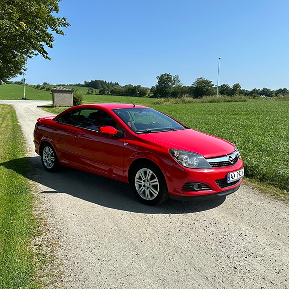 Opel Astra 3 of 5