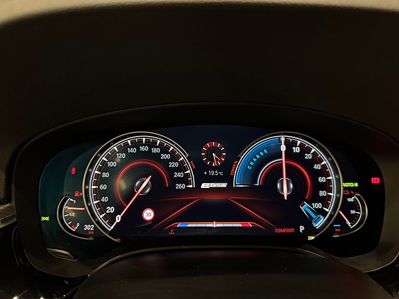 BMW 530e 29 of 30