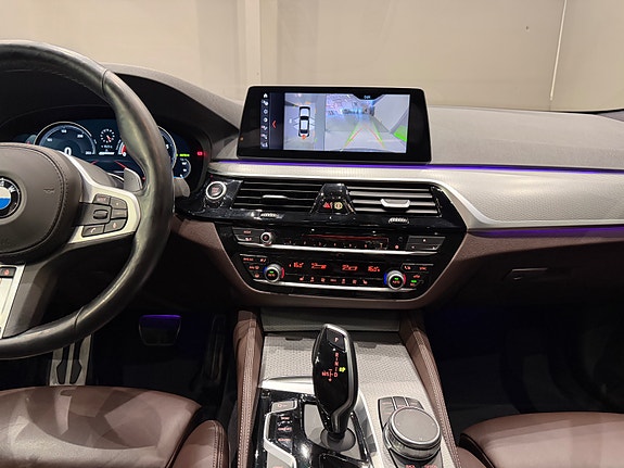 BMW 530e 27 of 30