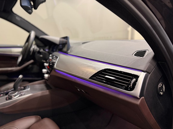 BMW 530e 22 of 30