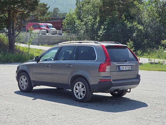 Volvo XC90 5 of 5