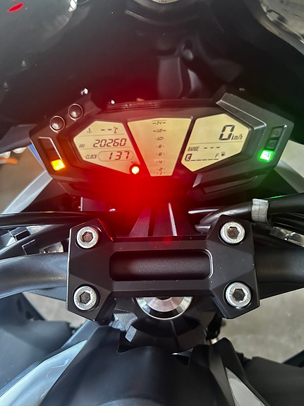 Kawasaki Z 800 4 of 11