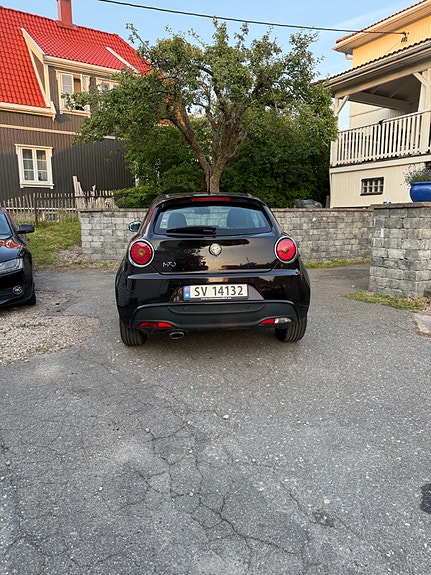 Alfa Romeo MiTo 3 of 5