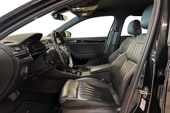 Skoda Superb 8 of 28