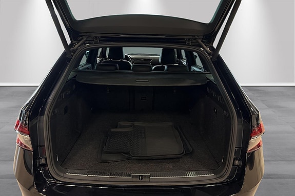 Skoda Superb 5 of 28
