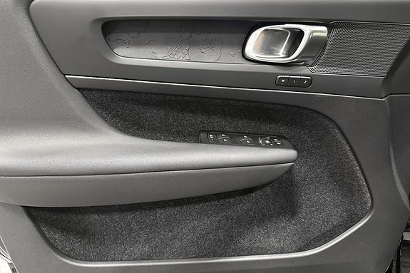 Volvo C40 11 of 30