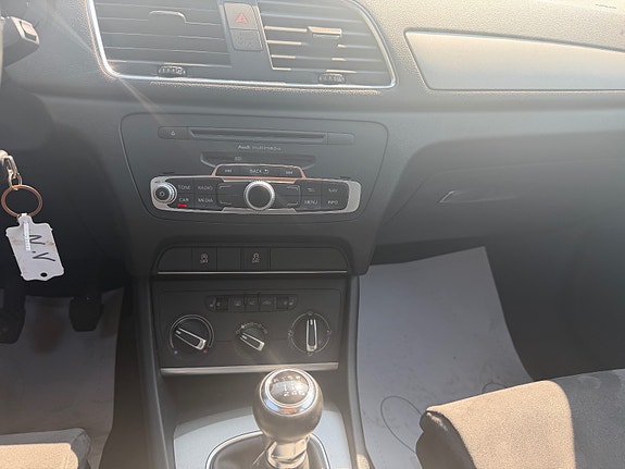 Audi Q3 16 of 16