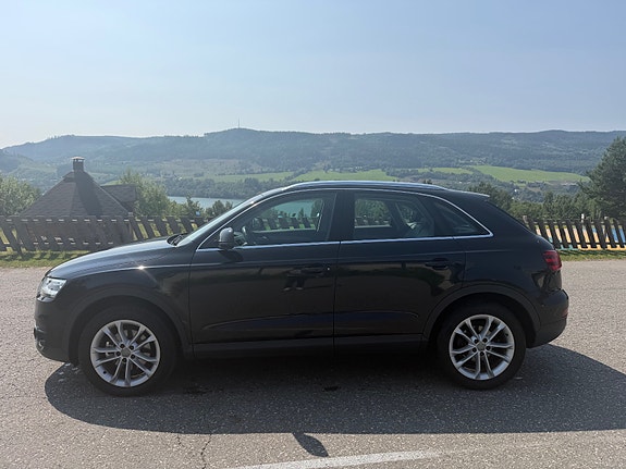 Audi Q3 5 of 16