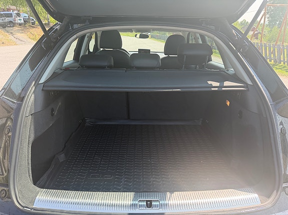 Audi Q3 9 of 16