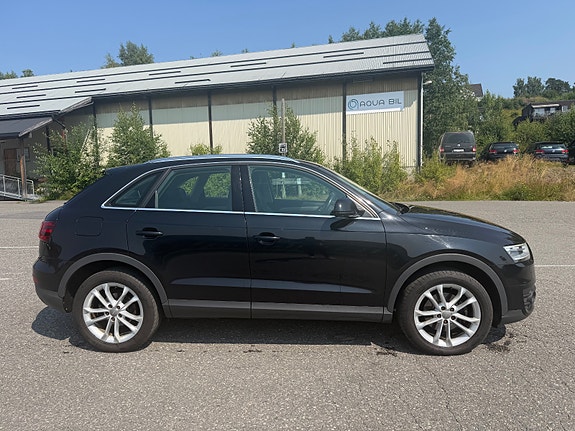 Audi Q3 4 of 16